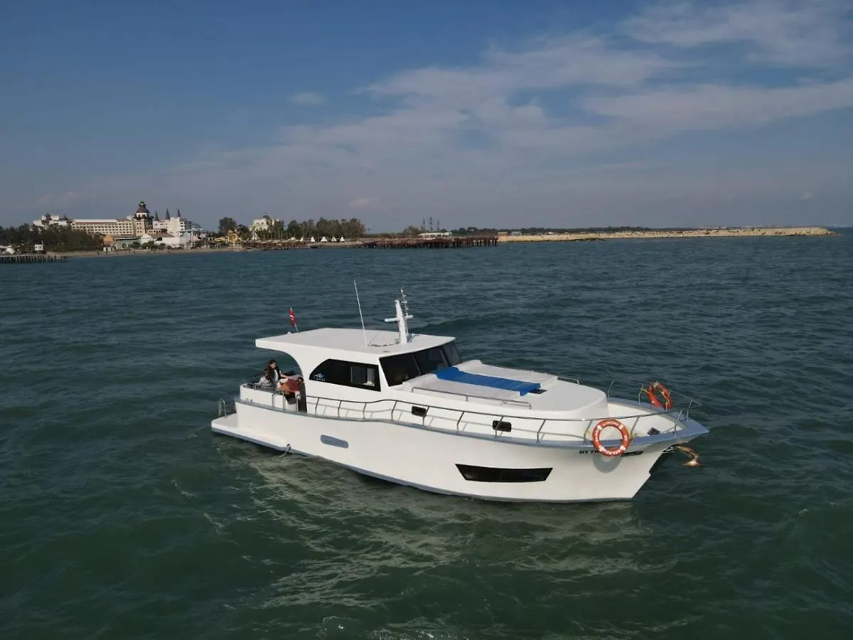 Botel Karci Yacht Charter Hotel Antalya